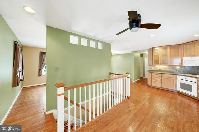 335 E VILLAGE RD, Elkton, MD 21921