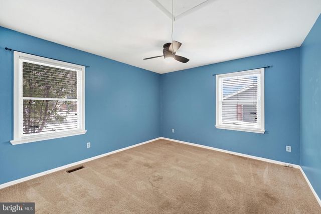 335 E VILLAGE RD, Elkton, MD 21921