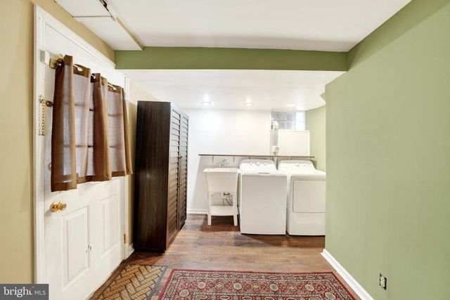 335 E VILLAGE RD, Elkton, MD 21921