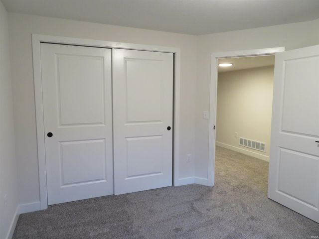 18514 Nankeen Court, New Paris, IN 46553