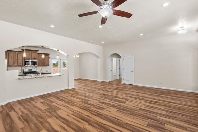 480 Paseo Dulcelina Road, Corrales, NM 87048