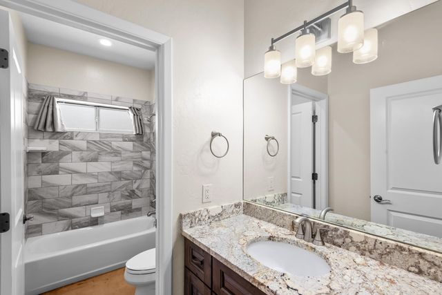480 Paseo Dulcelina Road, Corrales, NM 87048
