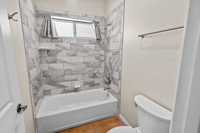 480 Paseo Dulcelina Road, Corrales, NM 87048