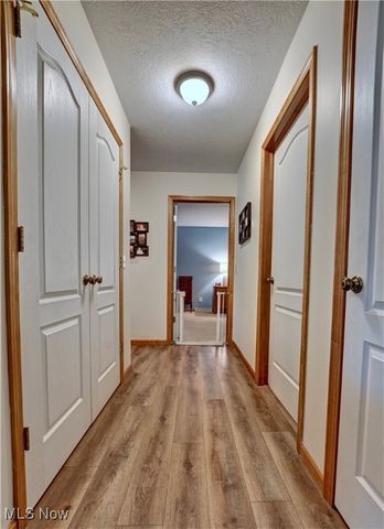 1006 Glen Drive NE, New Philadelphia, OH 44663