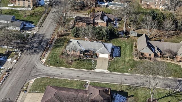 1006 Glen Drive NE, New Philadelphia, OH 44663