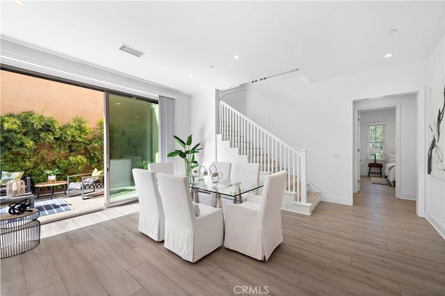 141 Linda Vista, Irvine, CA 92618