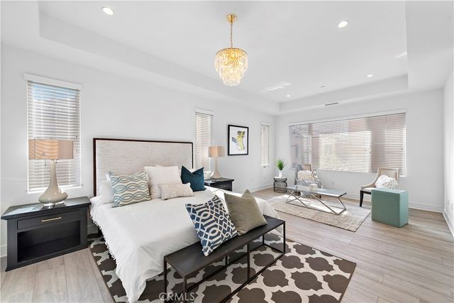 141 Linda Vista, Irvine, CA 92618