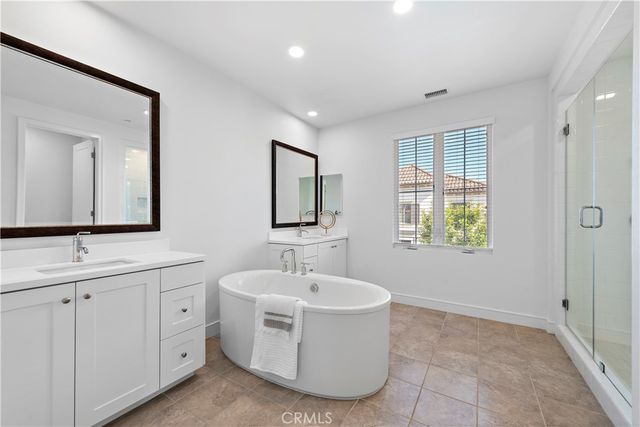 141 Linda Vista, Irvine, CA 92618