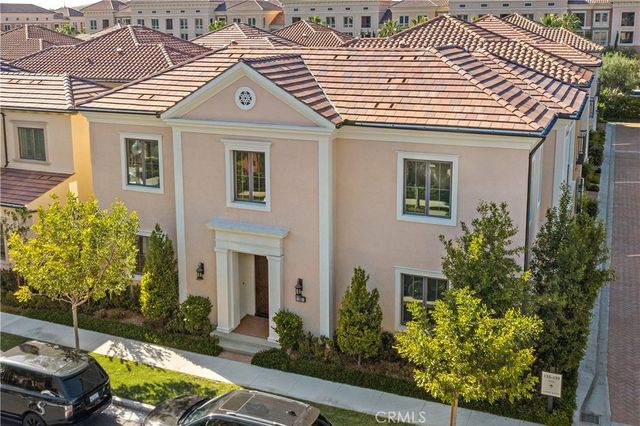 141 Linda Vista, Irvine, CA 92618