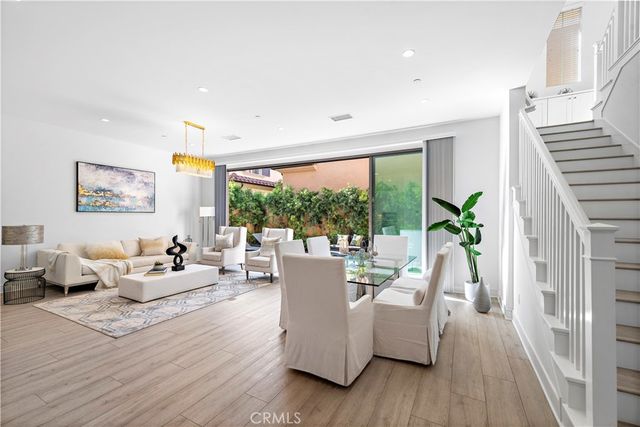 141 Linda Vista, Irvine, CA 92618