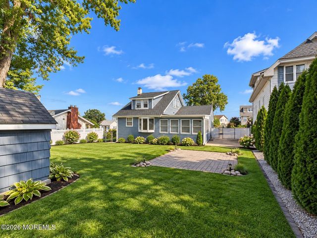 969 Woodcrest Drive, Keyport, NJ 07735