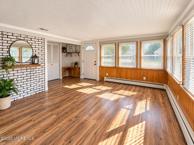 969 Woodcrest Drive, Keyport, NJ 07735