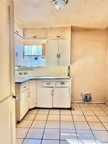 8246 Marvel Drive, Dallas, TX 75217