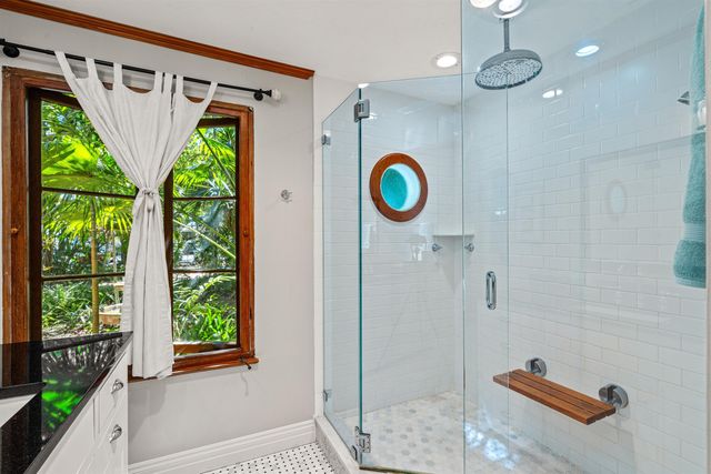 825 Alamanda Street, Boca Raton, FL 33486