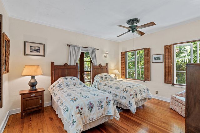 825 Alamanda Street, Boca Raton, FL 33486