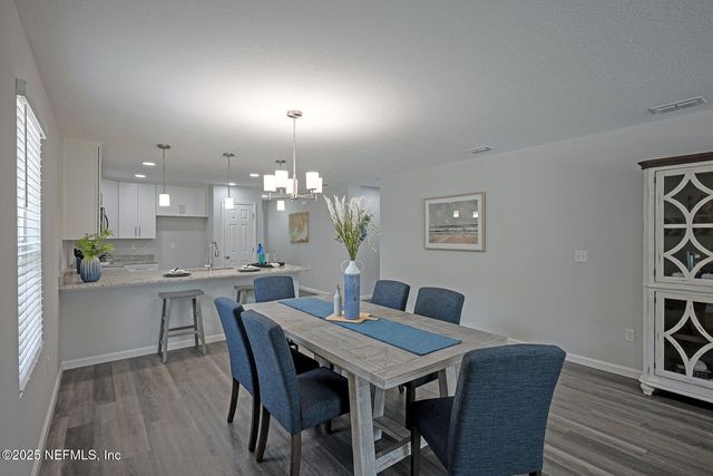 15236 ROBERT Avenue, Jacksonville, FL 32218