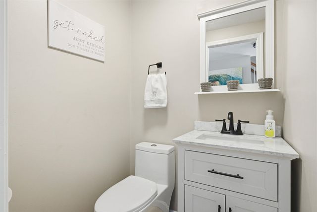 113 Gulf Road, Lyndeborough, NH 03082