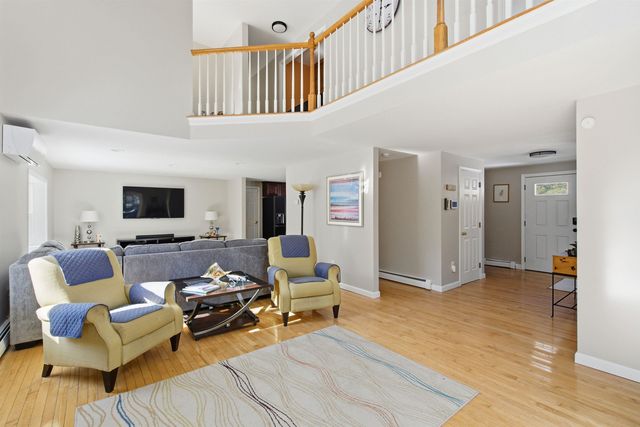 113 Gulf Road, Lyndeborough, NH 03082