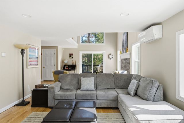 113 Gulf Road, Lyndeborough, NH 03082