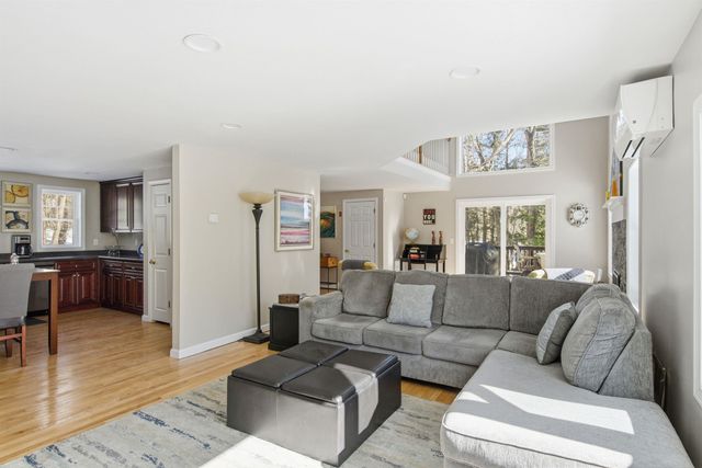 113 Gulf Road, Lyndeborough, NH 03082