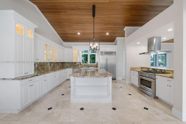 6200 SW 130th Terrace, Pinecrest, FL 33156