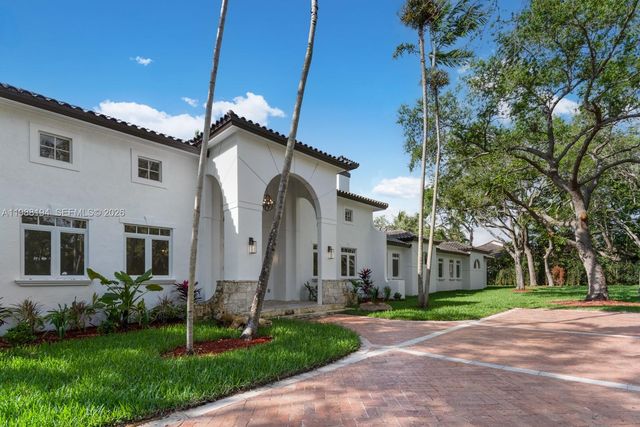 6200 SW 130th Terrace, Pinecrest, FL 33156