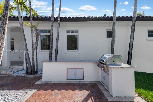6200 SW 130th Terrace, Pinecrest, FL 33156