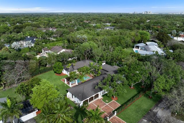 6200 SW 130th Terrace, Pinecrest, FL 33156