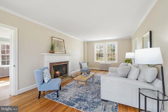 902 JACKSON AVE, Takoma Park, MD 20912