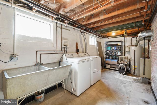 902 JACKSON AVE, Takoma Park, MD 20912