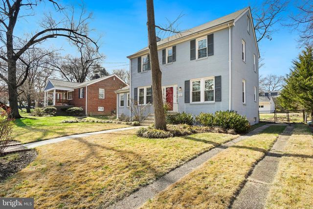 902 JACKSON AVE, Takoma Park, MD 20912