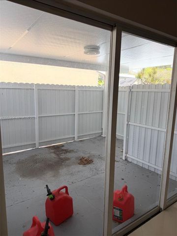 17501 SW 142nd Ct, Miami, FL 33177