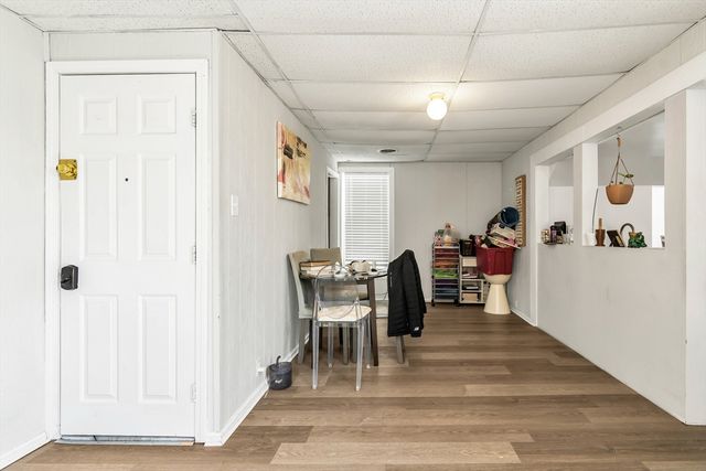 18 Pentucket St, Haverhill, MA 01830