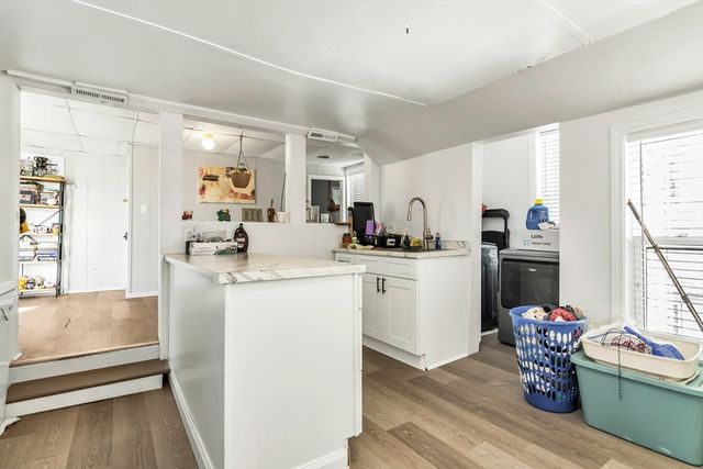 18 Pentucket St, Haverhill, MA 01830