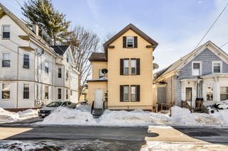 18 Pentucket St, Haverhill, MA 01830