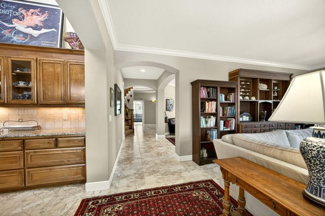 692 Vansant Street, Ashland, OR 97520