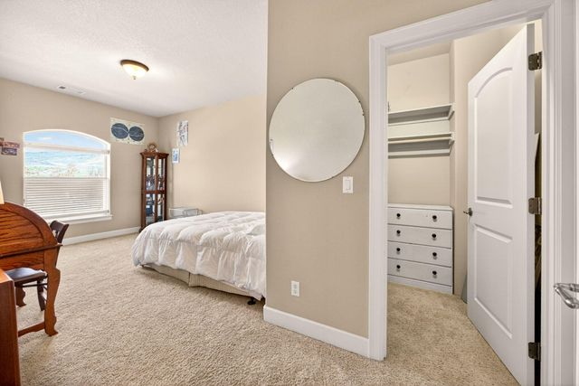 692 Vansant Street, Ashland, OR 97520