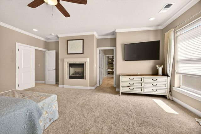 692 Vansant Street, Ashland, OR 97520