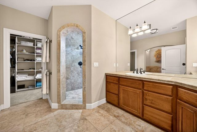 692 Vansant Street, Ashland, OR 97520