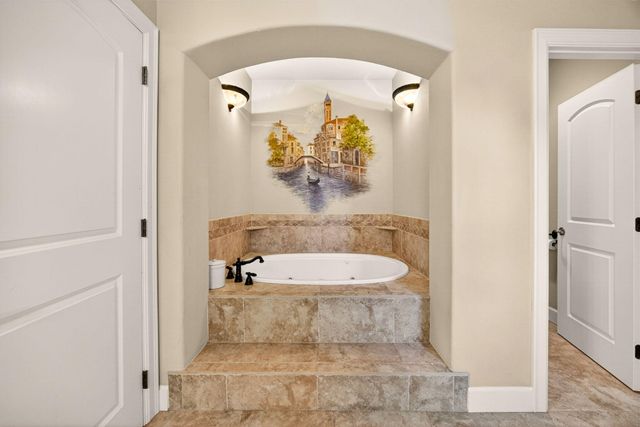 692 Vansant Street, Ashland, OR 97520