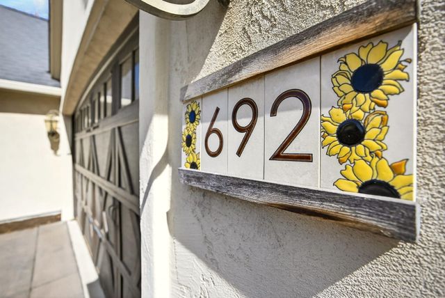 692 Vansant Street, Ashland, OR 97520