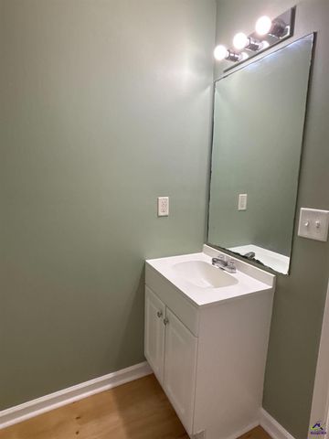 4668 Pine Valley Drive, Macon, GA 31210