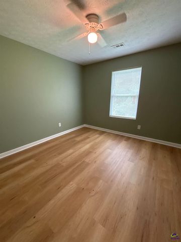 4668 Pine Valley Drive, Macon, GA 31210