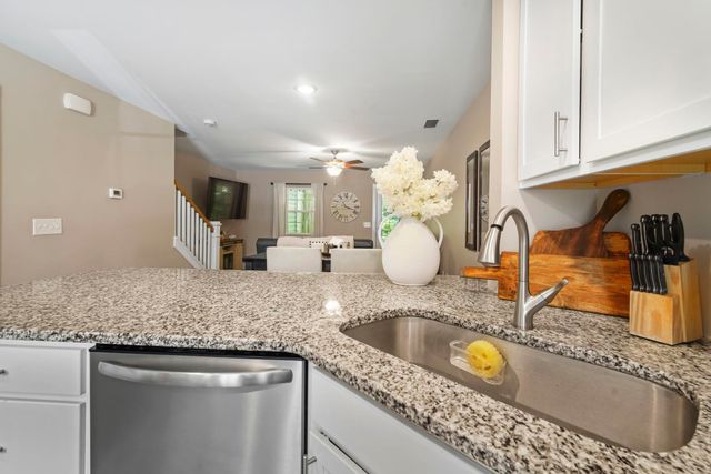 2724 Mercer Dr, Conway, SC 29526