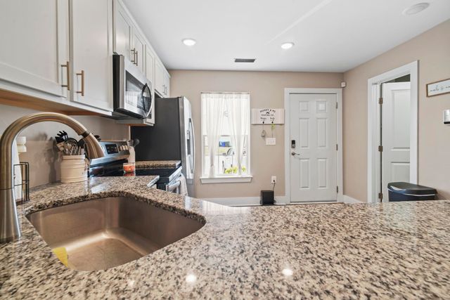 2724 Mercer Dr, Conway, SC 29526