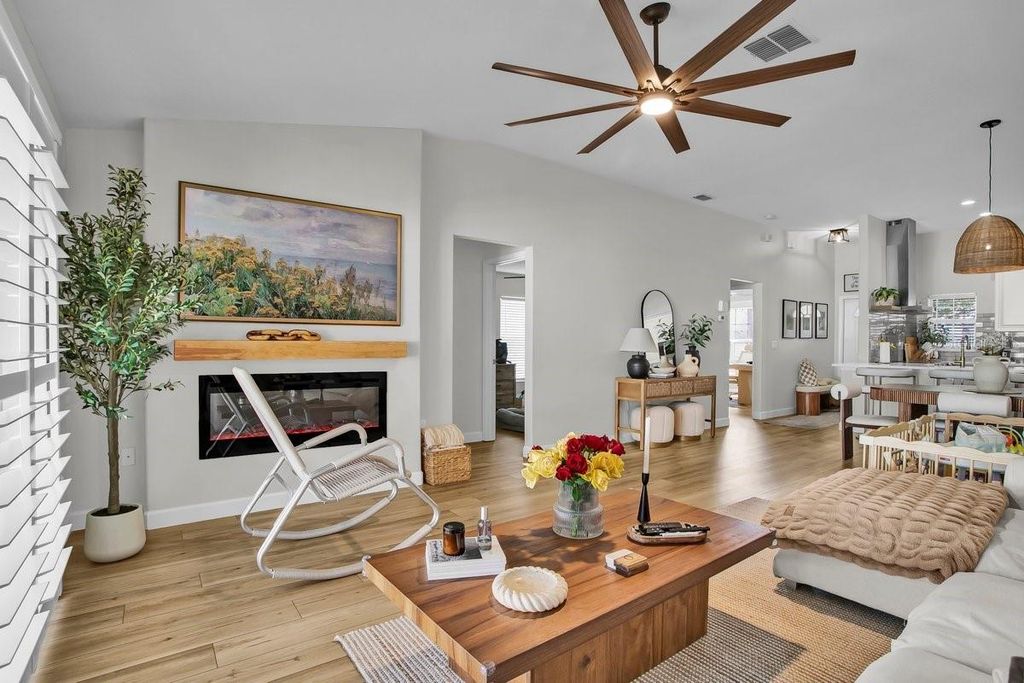 Image 15 of property listing at 18565 STROMBURY DRIVE, Land O Lakes, FL 34638