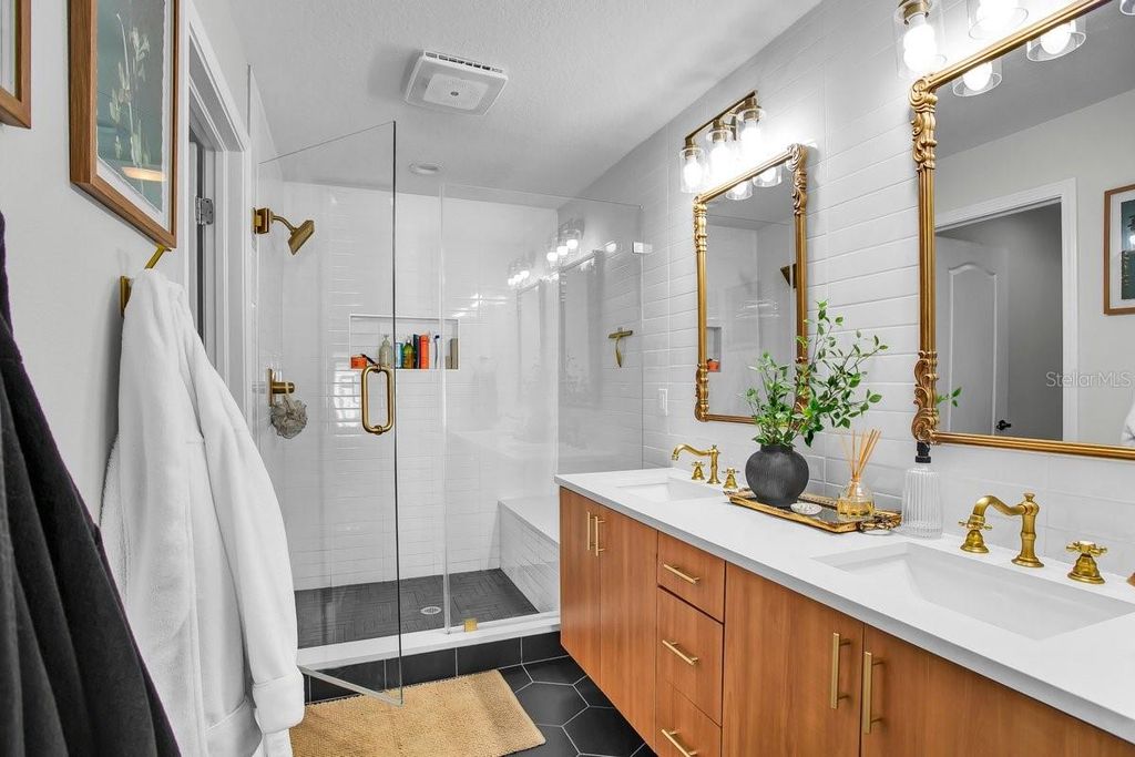 Image 31 of property listing at 18565 STROMBURY DRIVE, Land O Lakes, FL 34638