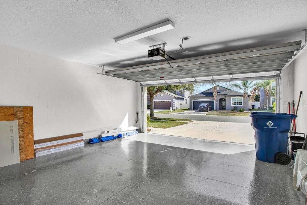 Image 35 of property listing at 18565 STROMBURY DRIVE, Land O Lakes, FL 34638