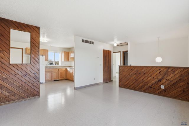 849 SYCAMORE, Rapid City, SD 57701