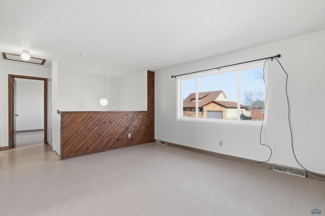 849 SYCAMORE, Rapid City, SD 57701